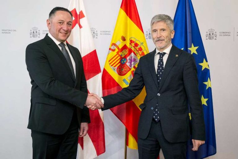 ვახტანგ გომელაური