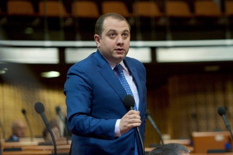 ირაკლი ჩიქოვანი