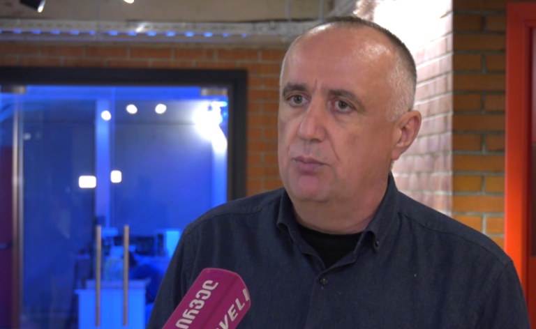 აკაკი ბობოხიძე