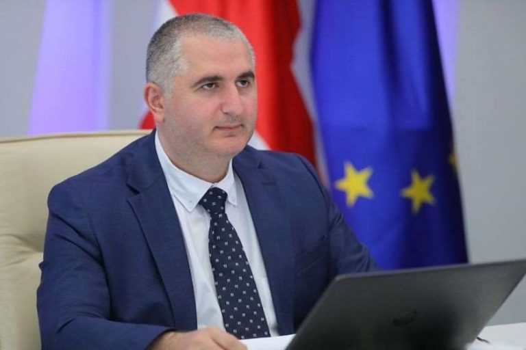 ლაშა ხუციშვილი