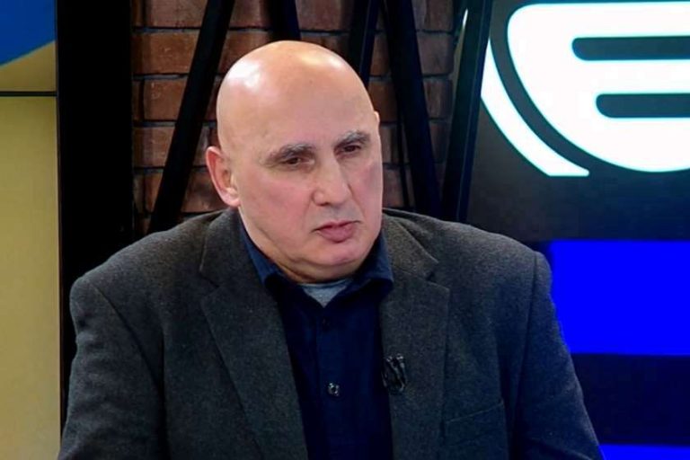 ვახტანგ კაპანაძე