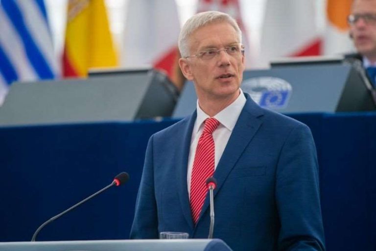 კრიშიანის კარინში