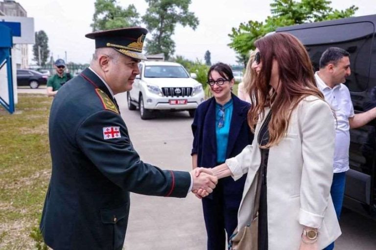 მოადგილე