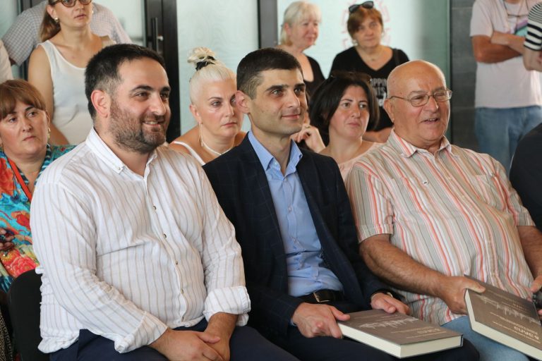 296060758_436174608427032_837353013941588170_n