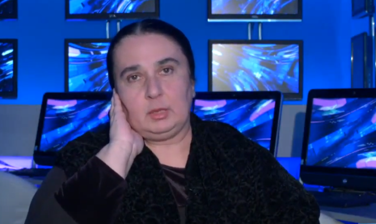 ნანა კაკაბაძე