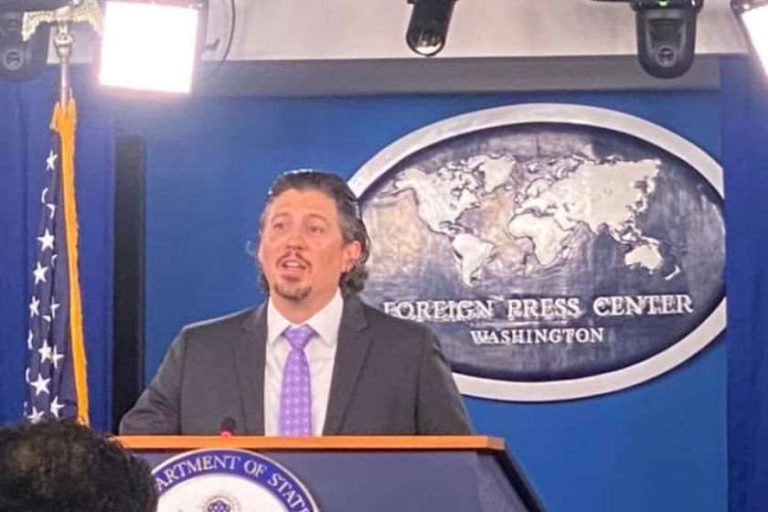 რიჩარდ ნეფიუ