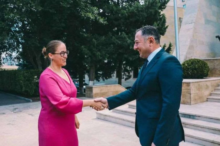 გომელაური