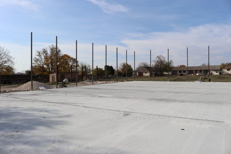 სპორტული მოედნები