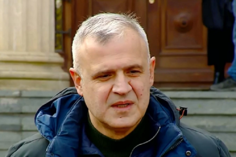 თემურ ჯანაშია