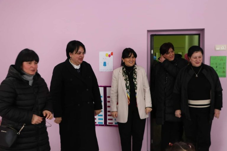 11bdd687c3165095ea39ae9f2409d9e1.0