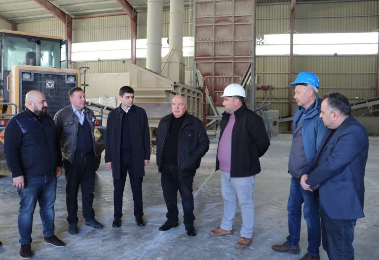 329763066_717278476521884_6069051227974631675_n