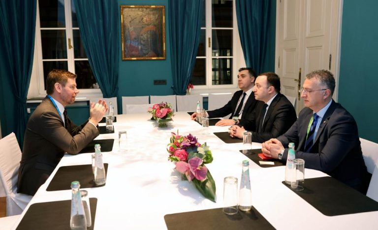 331627233_612285790724831_4199196717637359353_n