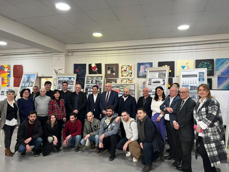 333959115_1357329351756284_7435846940845877784_n