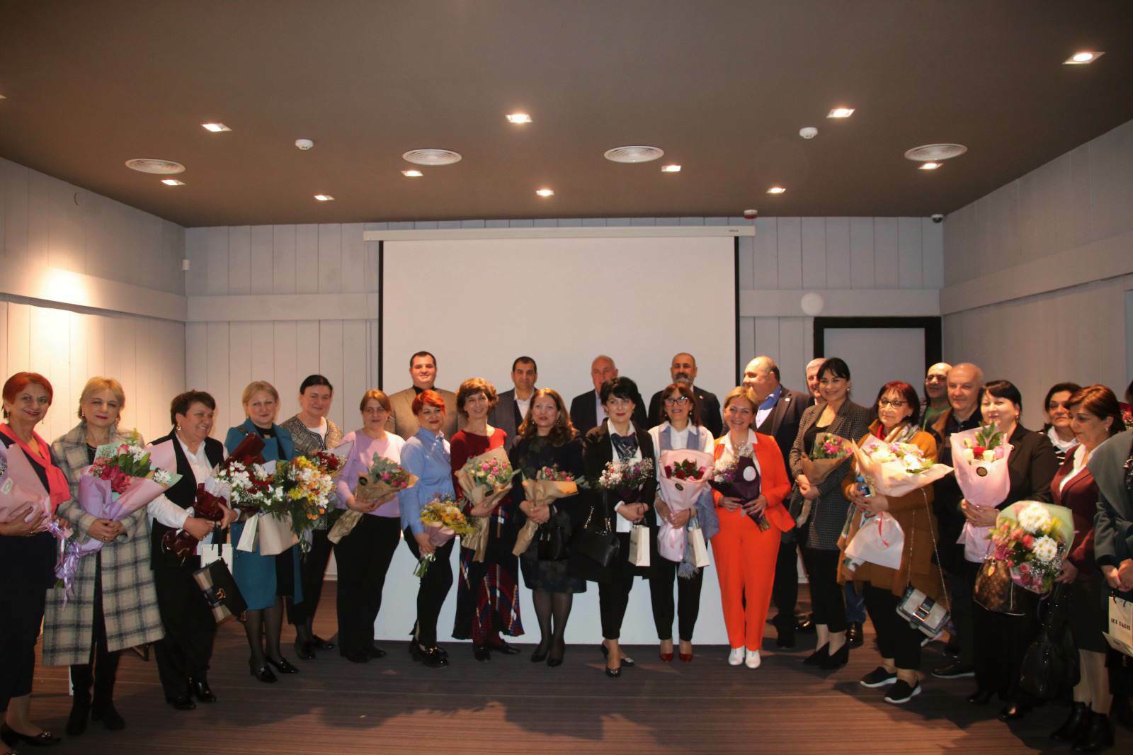 334895750_598590221843178_1621997396089094536_n