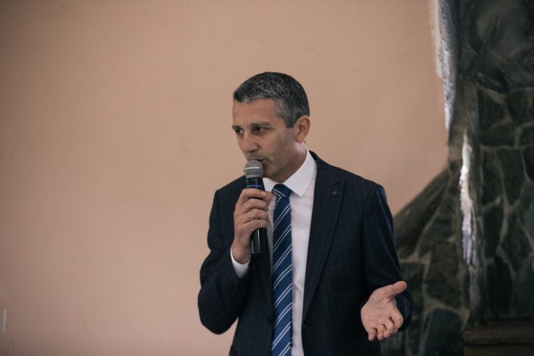 ომარ ტაკიძე