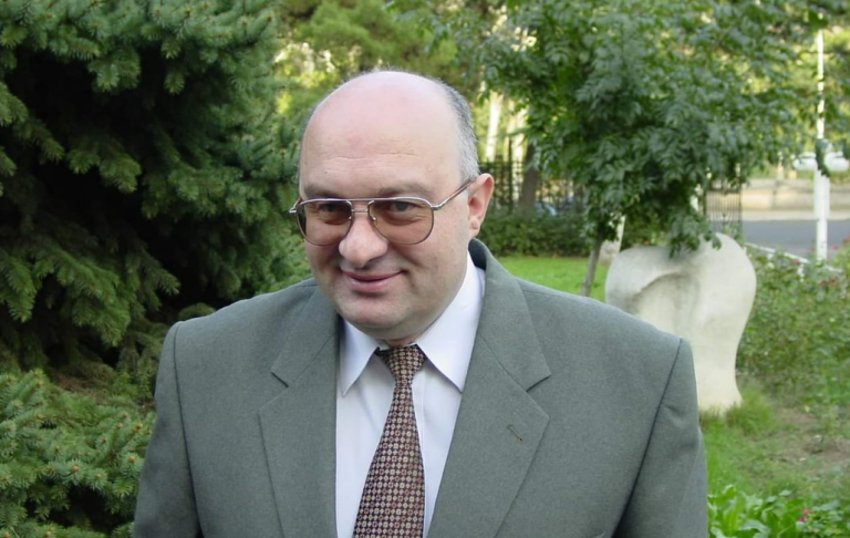 დავით გადელია