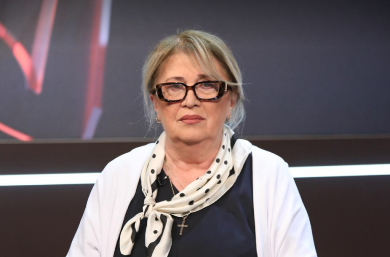 ნინო ფოჩხუა