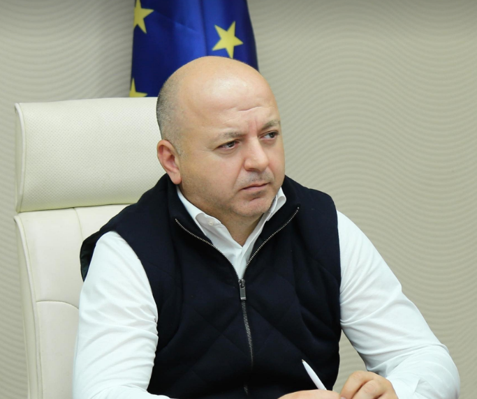 დიმიტრი ზურაბიშვილ;ი