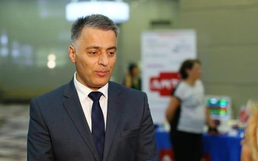 ზაალ მიქელაძე