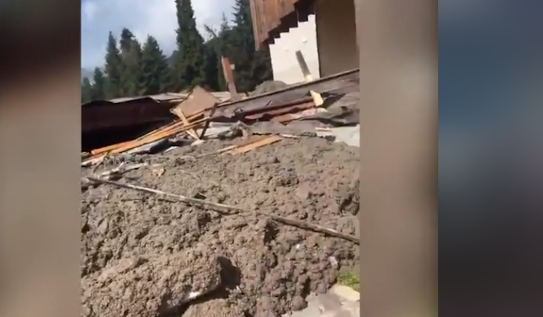 მეწყერი შოვში