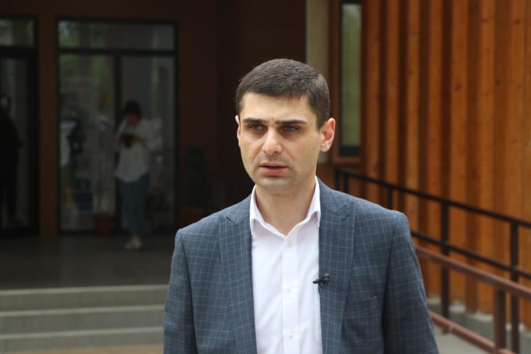 გიორგი ურუშაძე