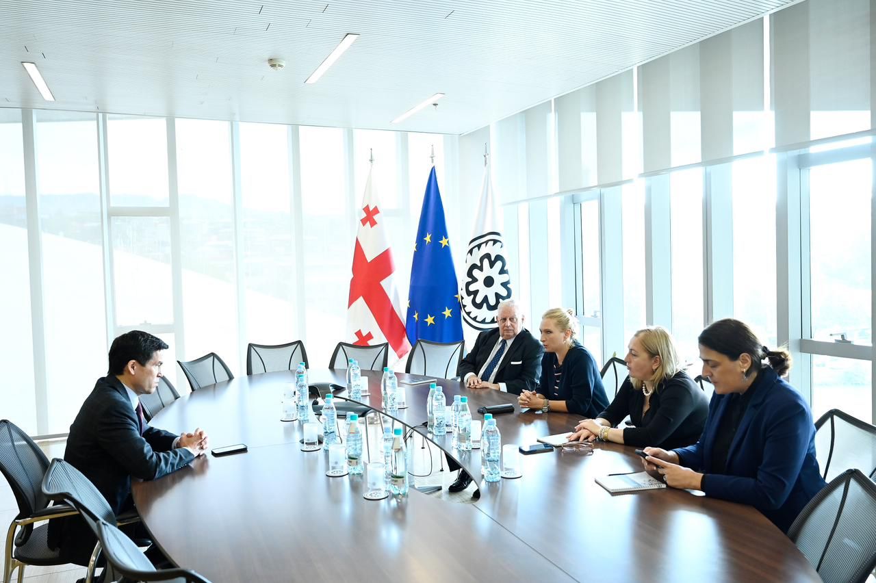 380490906_330544409391109_5473974641090945427_n