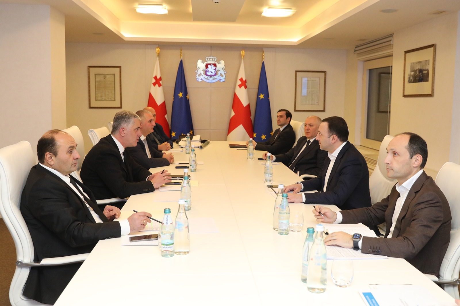 c0f51048-41de-42cd-9aae-5e4535d0e056