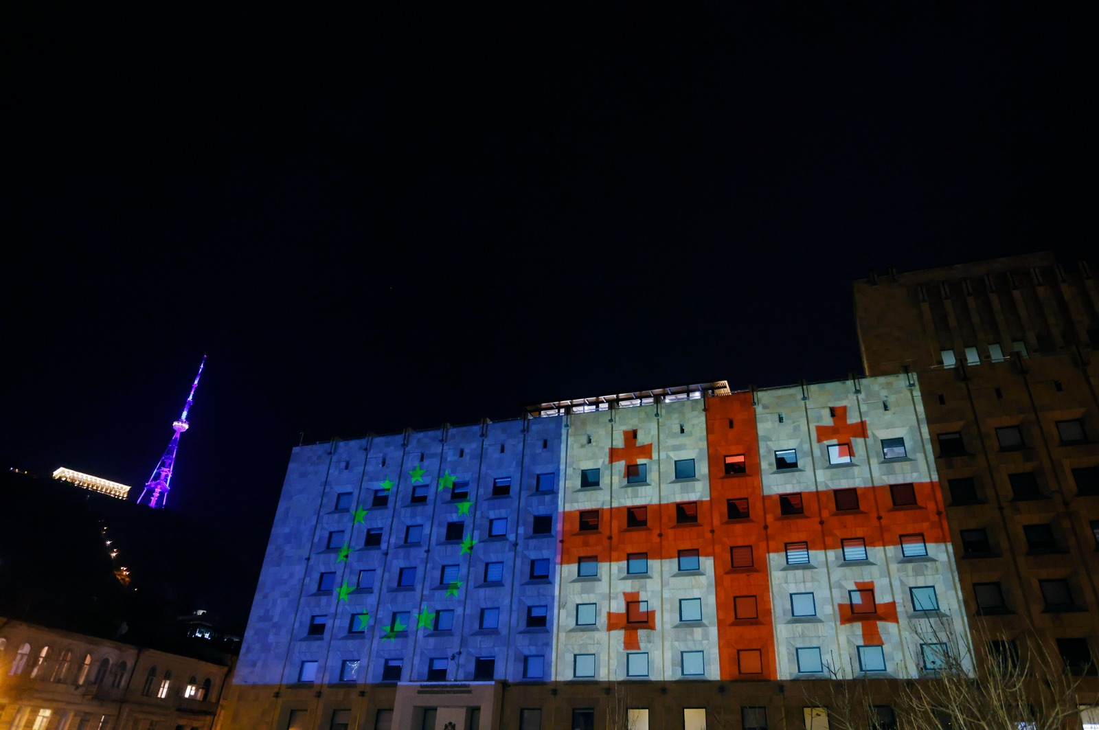 deb92966-9ed5-4004-ab7f-8e8831031495