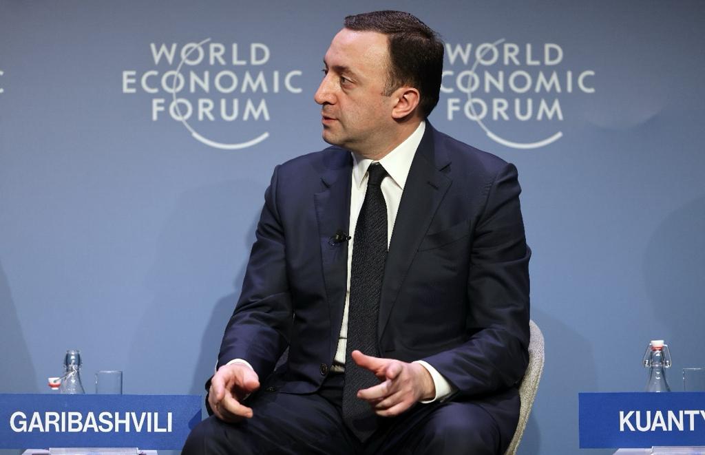 f372bf42-4f3d-48d8-aa2a-dd7ce4af2443