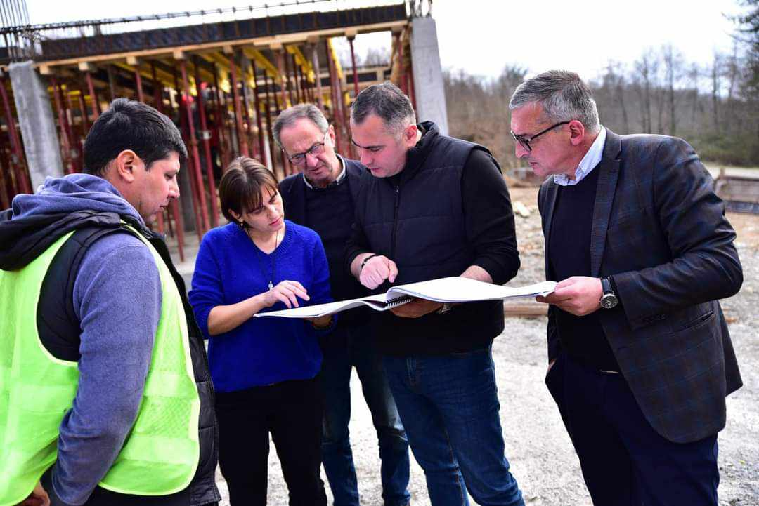 431058902_1645923836212791_3301740665144843062_n