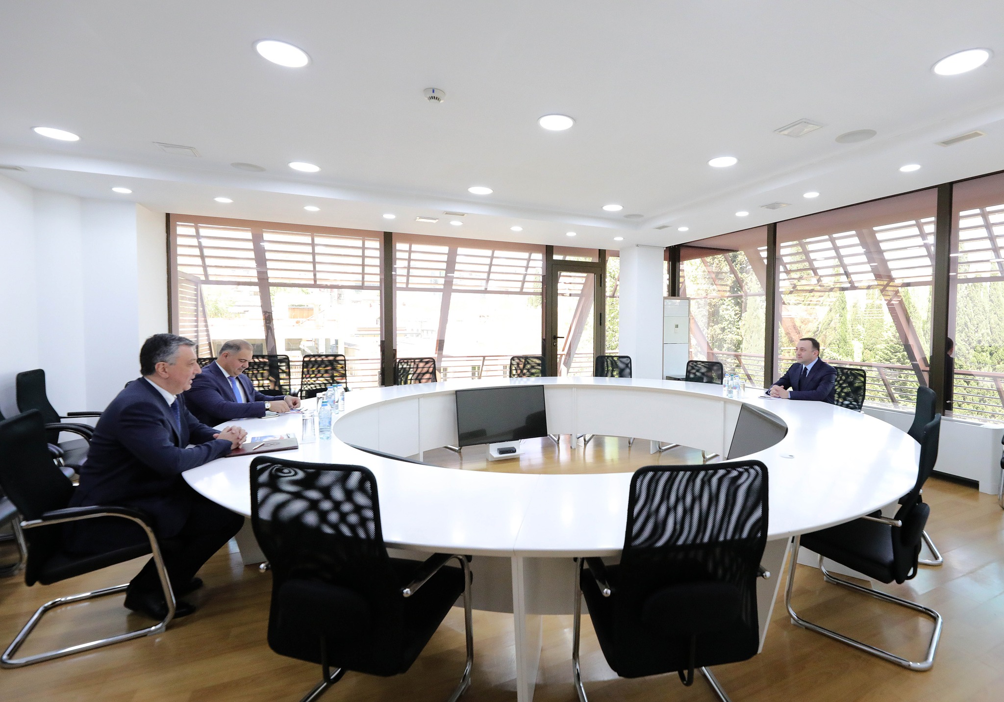 438083140_997114568446008_5053999873232465343_n