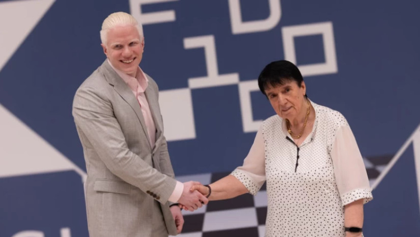 tsotne-ivanishvili-da-nona-gaphrindashvili_w_h