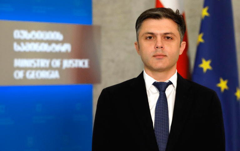 irakli khmaladze