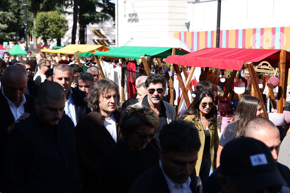 1758454471-kakha-kaladze