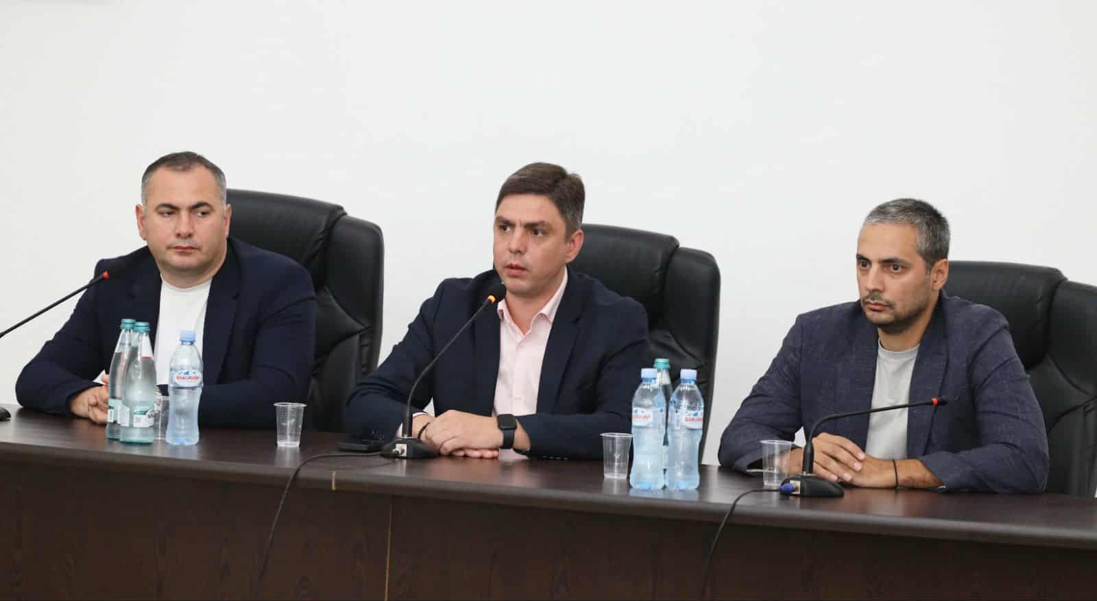 99436d8b-db63-4d8f-a202-5c1db1e6774a