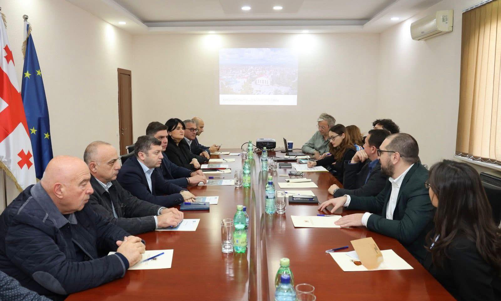 588225209_1913570732845640_8844552493190805030_n