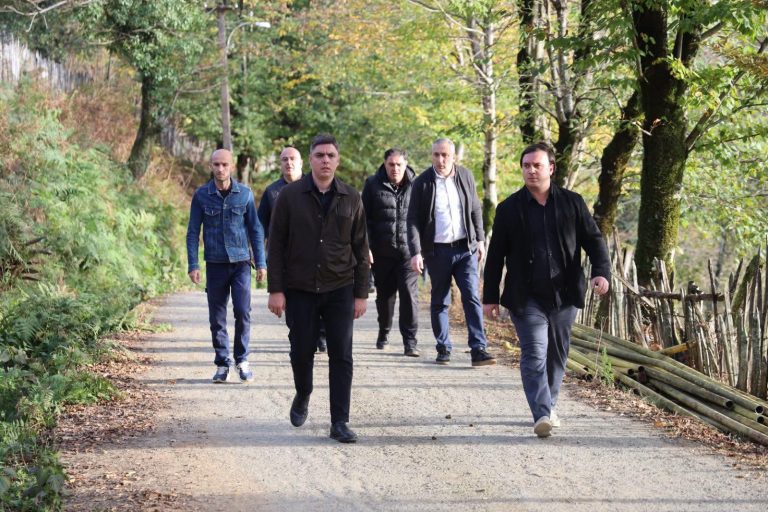 589662894_875226654939596_2419183932385438136_n