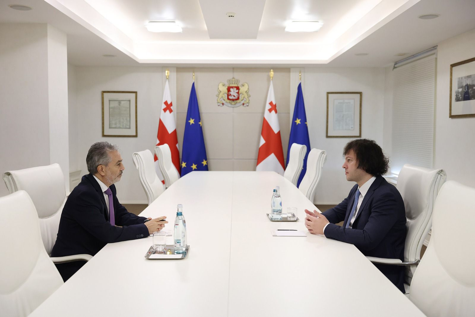 d8808a82-5ccf-4ef3-8aed-47482c47e9d2