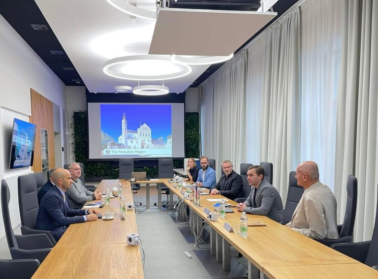 received_1197554655810424