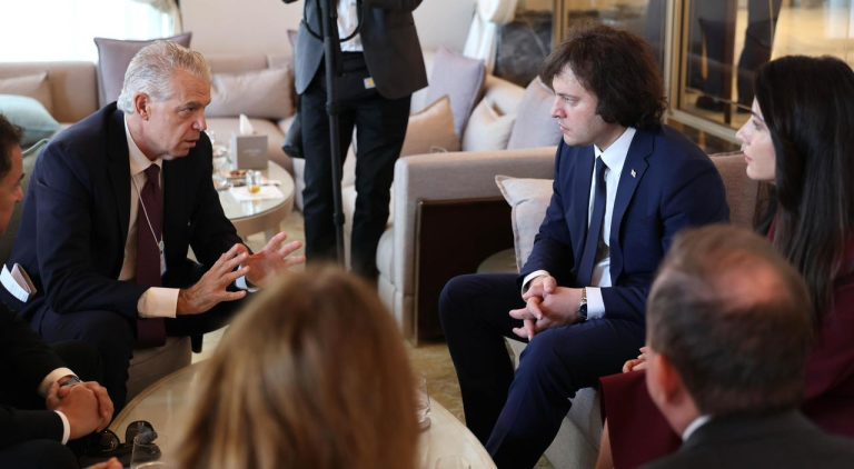 38fb1e9b-297a-4c38-861a-377ed1c7e96d