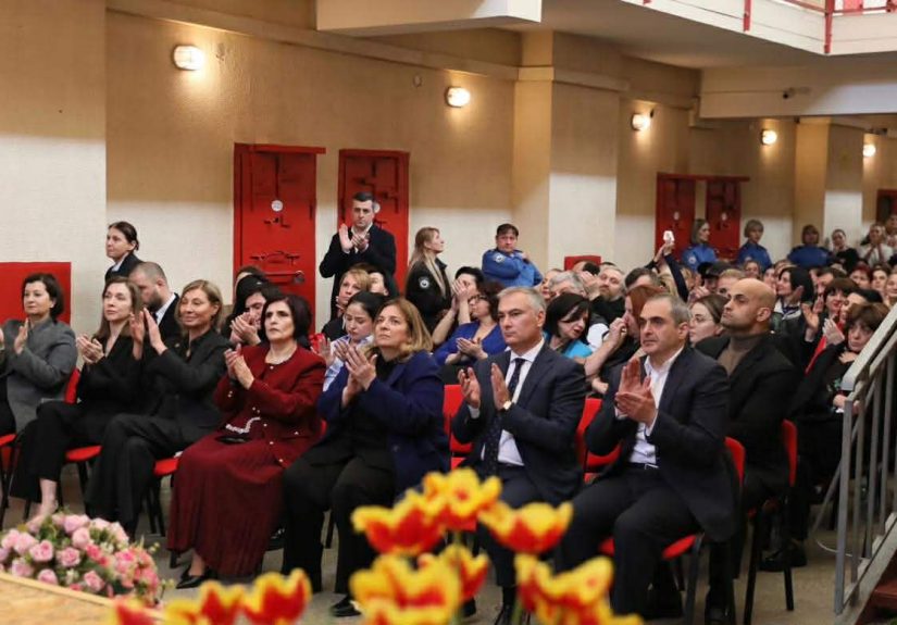 640256508_1294535095916166_965672645023106461_n