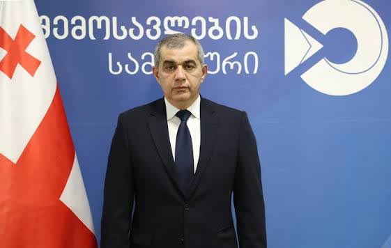 MIKHEIL MAGLAKELIDZE